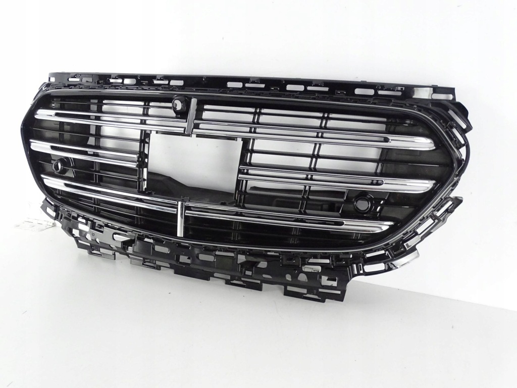 Решетка  радиатора mercedes e-klasa 214 a214 w214 led Оригинал