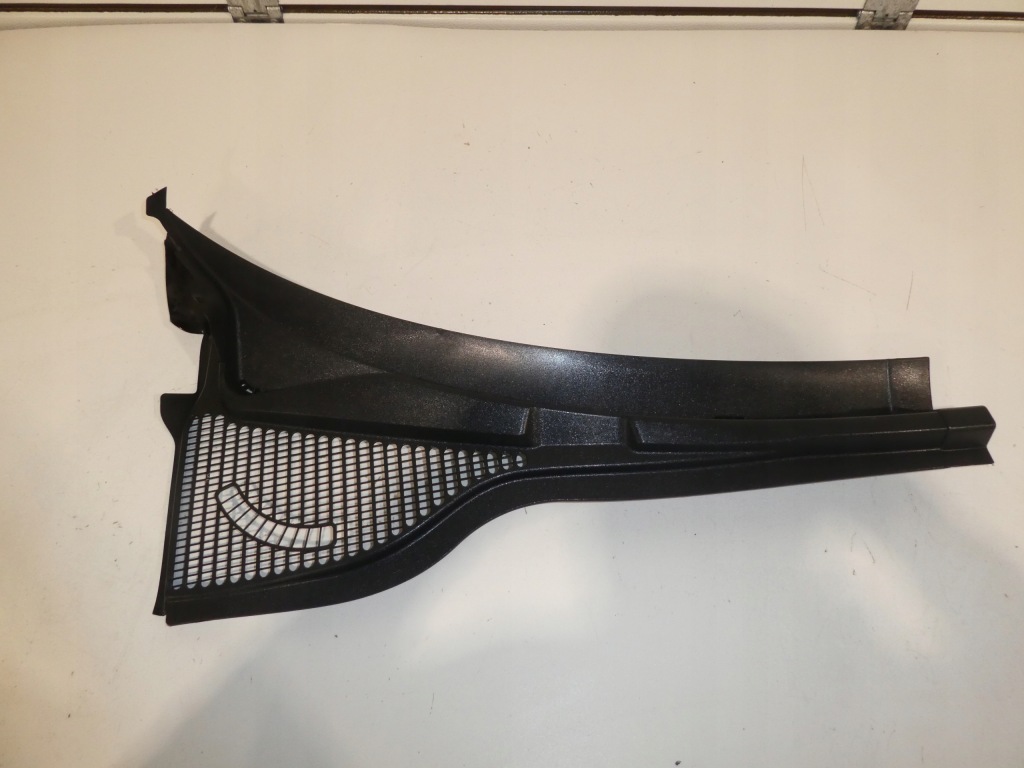 фото №1, Жабо пластиковый правое skoda yeti 5l 5l0819416