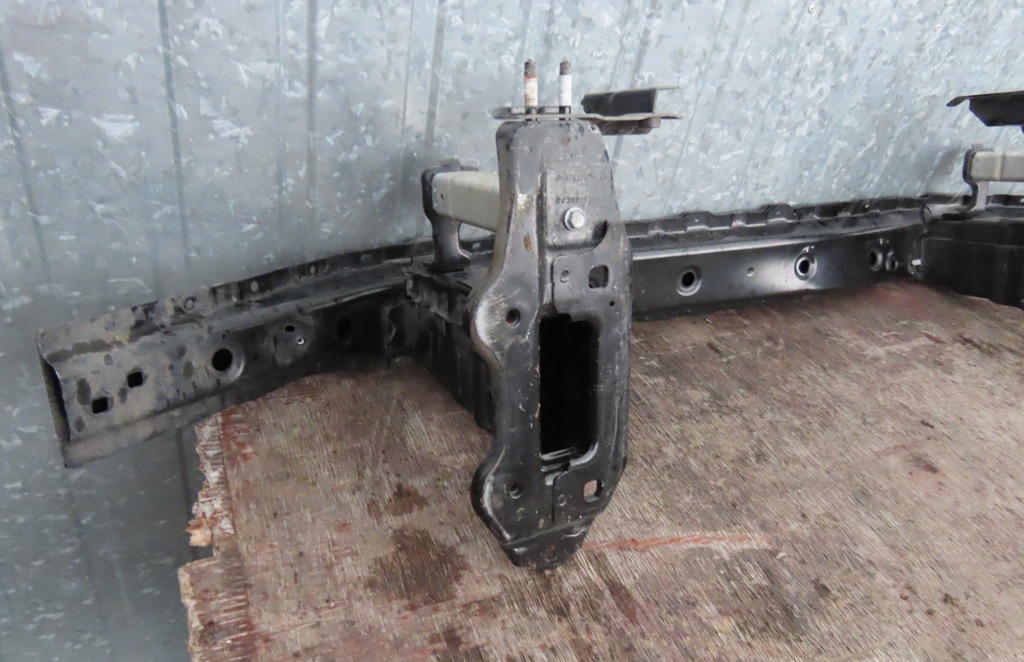 фото №5, Підсилювач бампера перед mercedes w 167 w167 gle