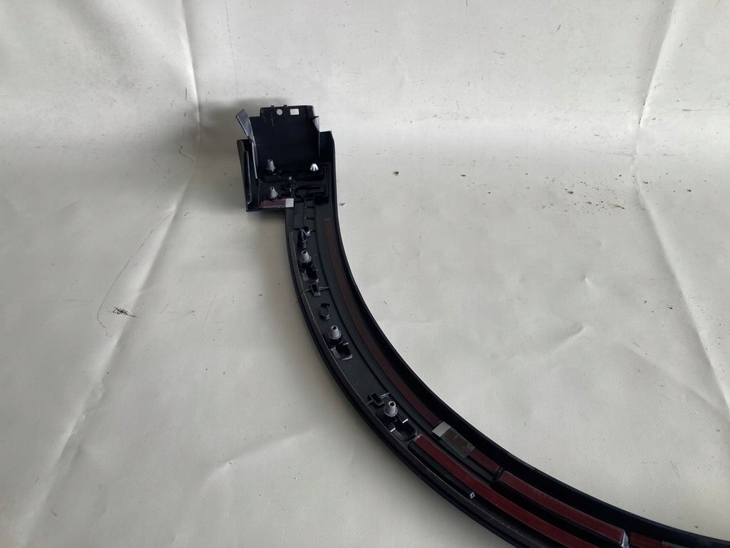 фото №6, E-tron молдинг крыла правая перед 4ke853718