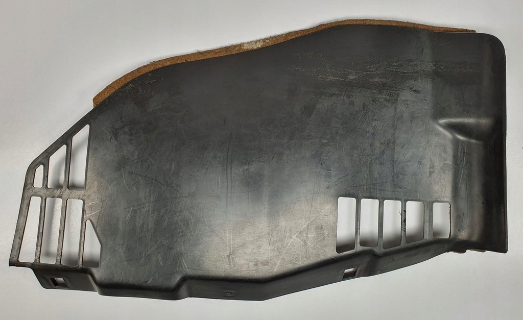 фото №1, Пластик захист панелі консолі mercedes w126