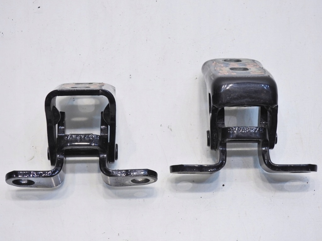 Петли дверь правый задний  298 saab 9-3 ii Недорого