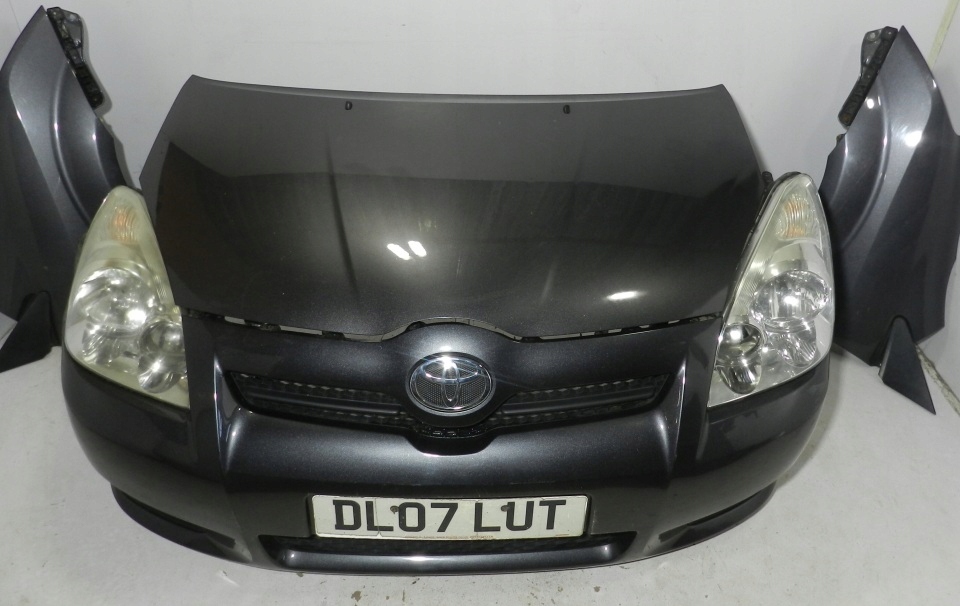 фото №4, Бампер капот перед toyota corolla verso ii lift