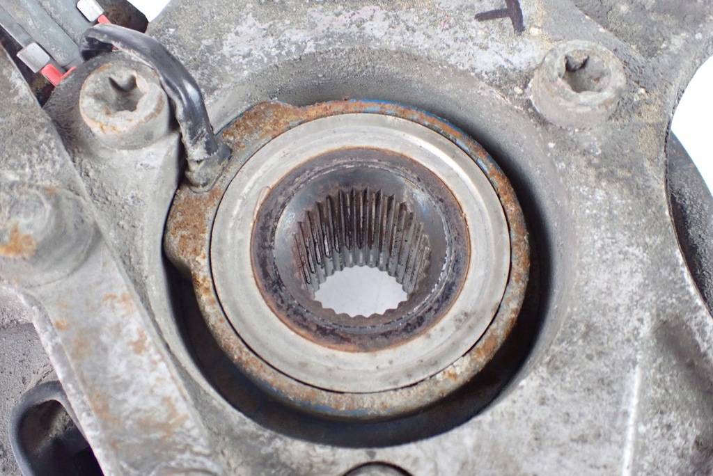 фото №11, Поворотний кулак ступиця лівий задня chevrolet corvette c5