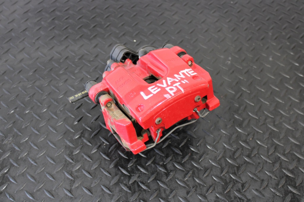 фото №1, Суппорт тормозной правый задняя maserati levante m161