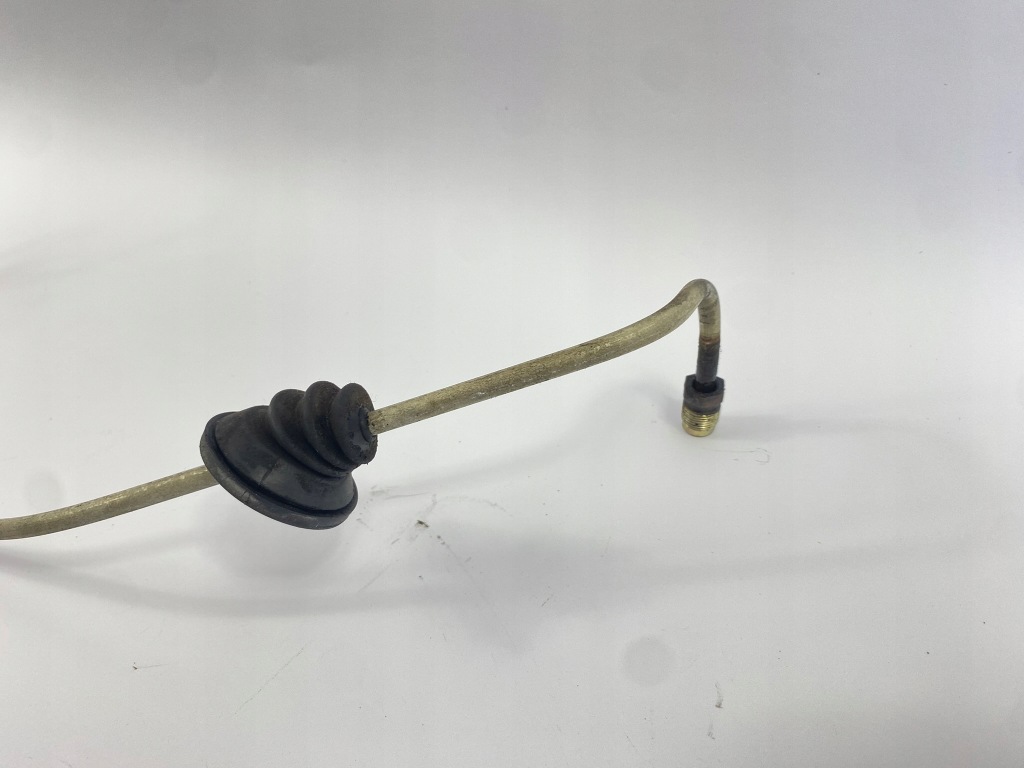 Шланг цилиндр сцепления насос насоса сцепления mercedes 190 w201 2012950183 Оригинал