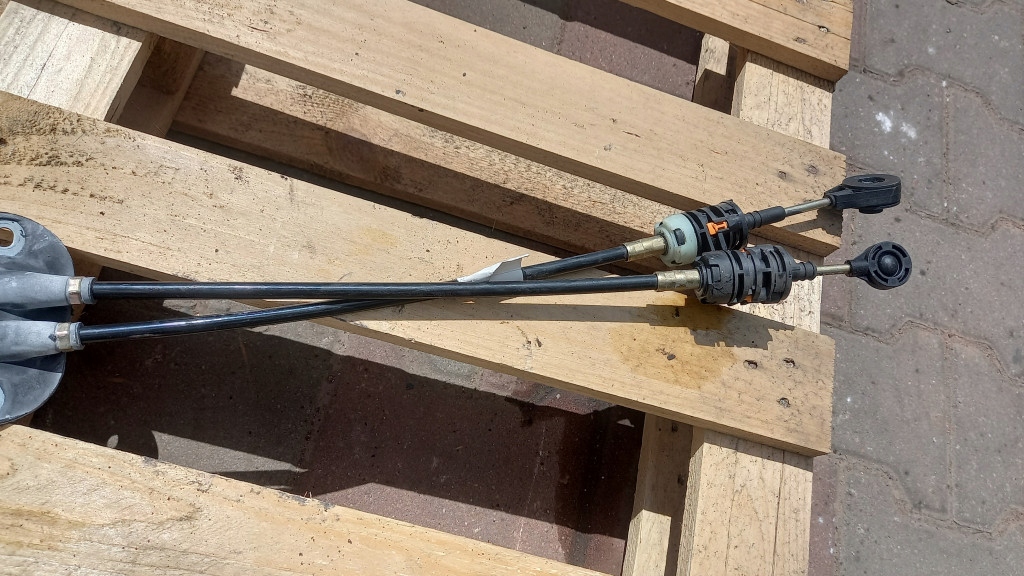 фото №6, Трос перемикання передач ford mondeo mk3 01r 1.8b sedan