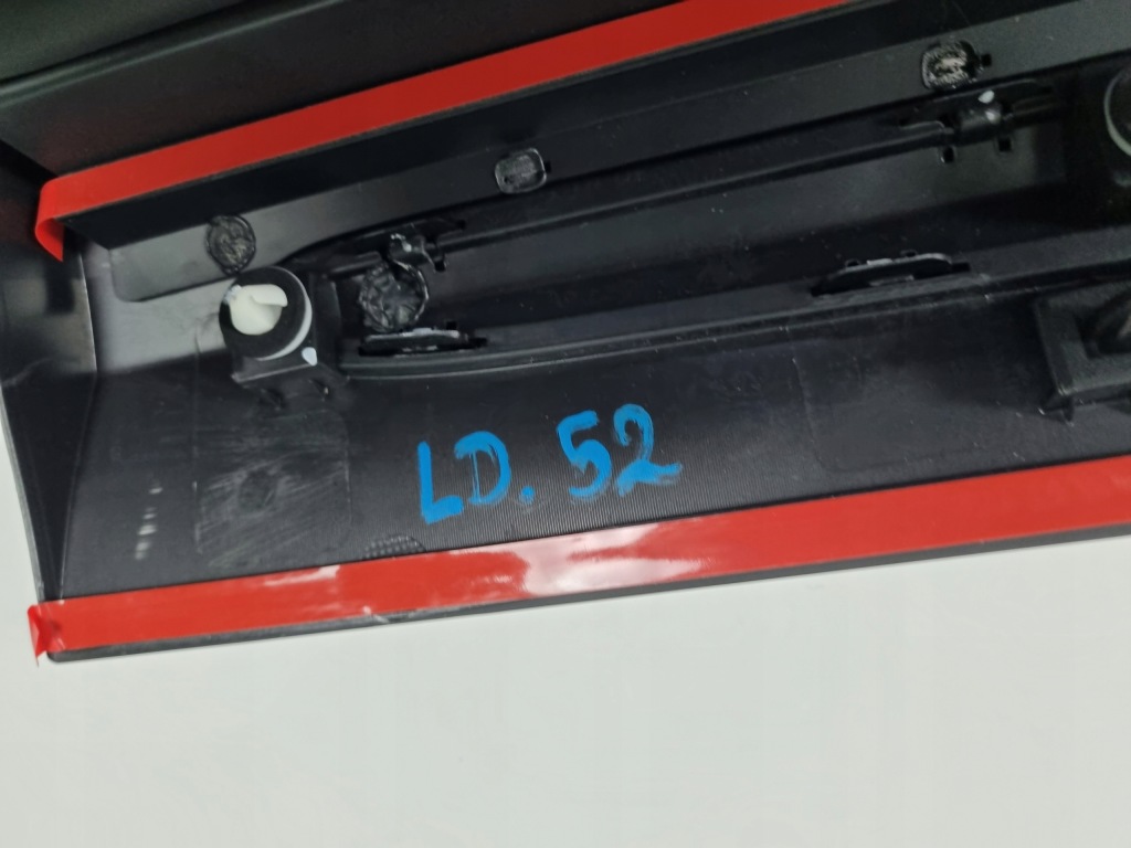 Mg saic двигун молдинг двері ліва 10365415 Ціна