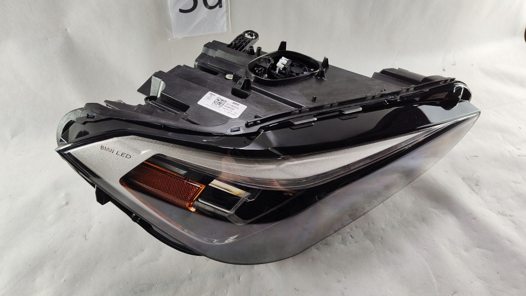 Bmw x1 f48 lift lci usa full led правый адаптивный фара лампа правая Киев
