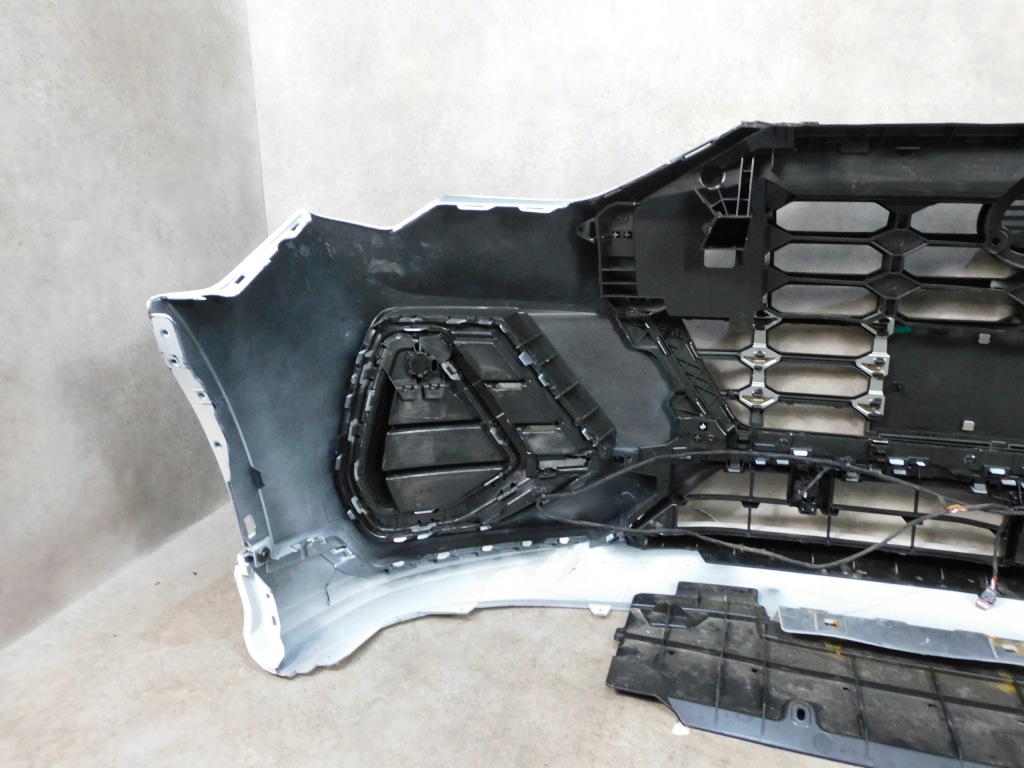 Audi q3 83a s line бампер перед решётка радиатора решётки pdc kompletny Оригинал