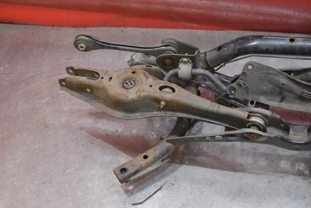 фото №12, Подрамник балка подрамник задняя 5q0500042kr vw golf 7 vii sportsvan 1.4 tsi 150 km