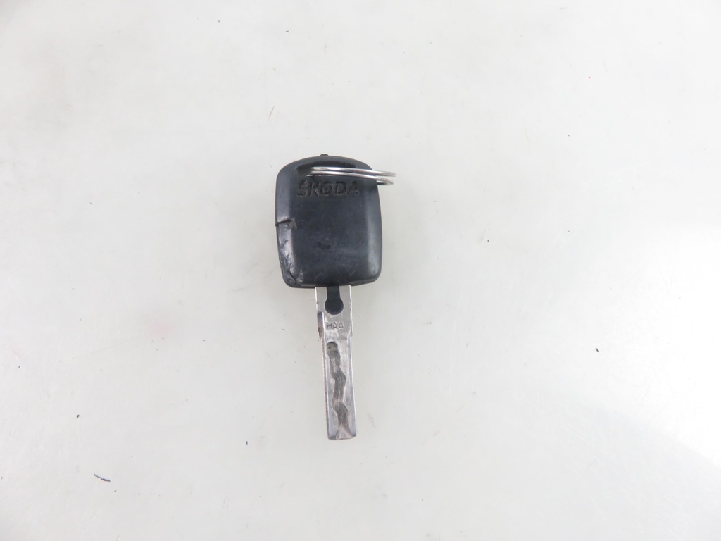 фото №9, Замок зажигания вкладыши skoda octavia i 4b0905851c