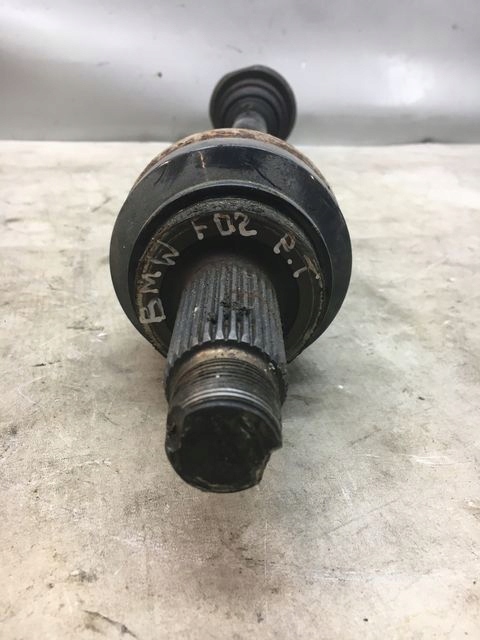 фото №4, Bmw f02 приводной вал правый задняя 7566086