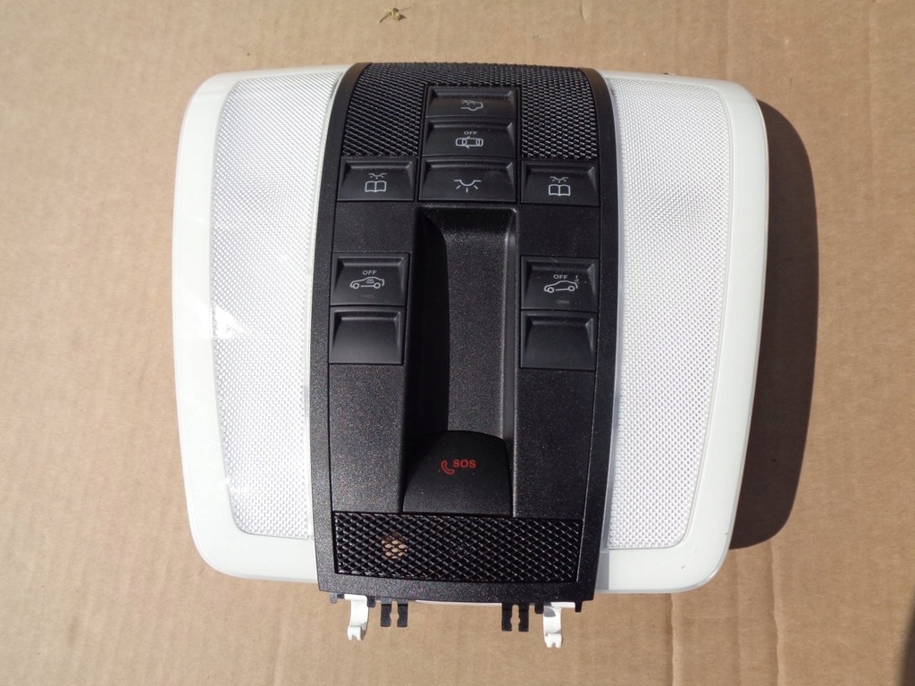 фото №1, Mercedes e w207 amg лампа потолочный