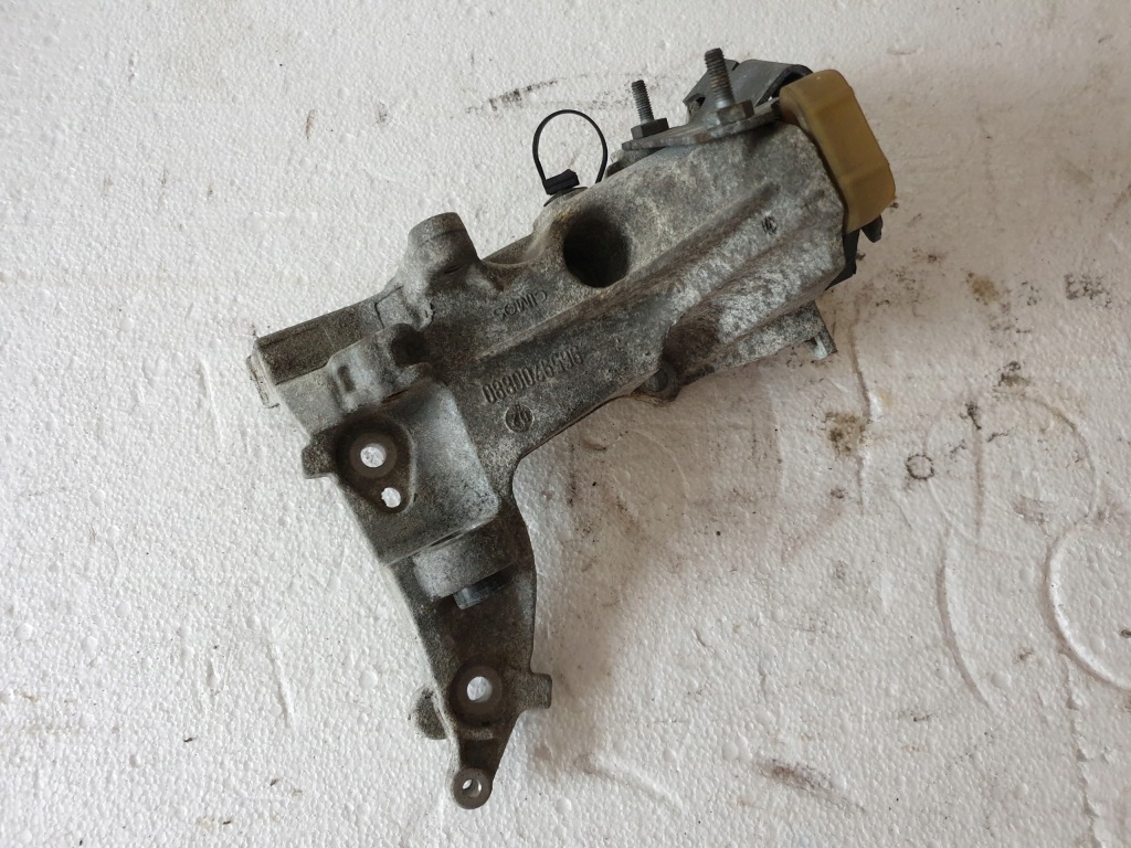 фото №2, Кронштейн кронштейн генератора peugeot partner ii 1.6