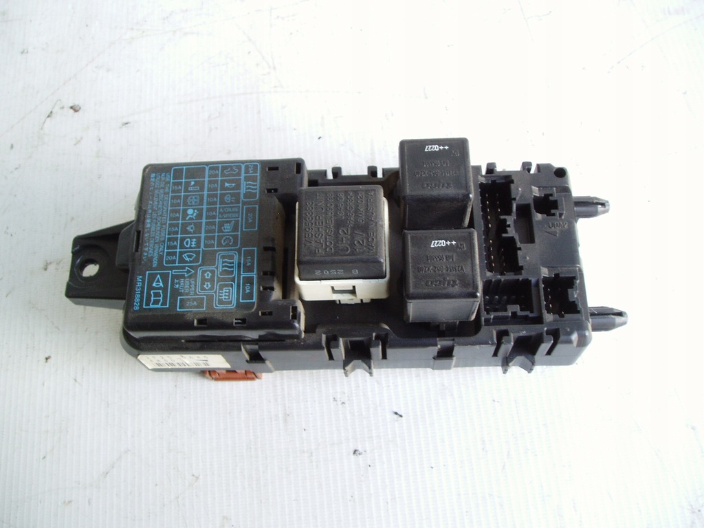 фото №1, Коробка предохранителей модуль bsi mitsubishi space star 1