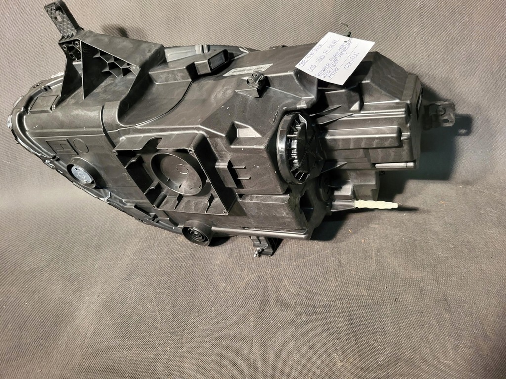 фото №12, Ford puma mk2 лампа перед передня права full led oryg