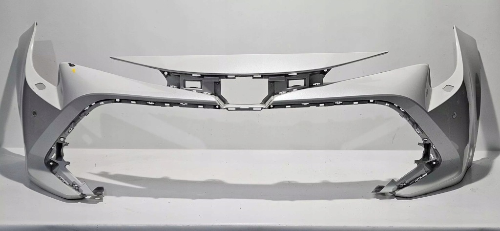 фото №1, Бампер передній toyota corolla e21 gr 20- kombi hb