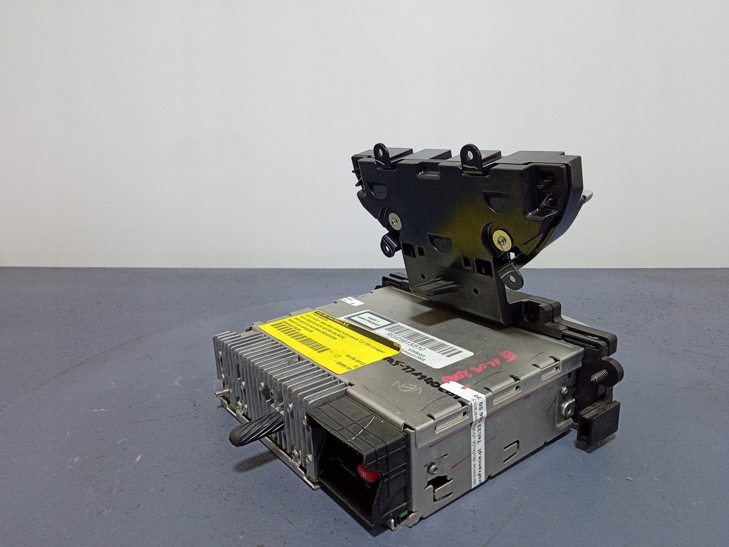 фото №3, Mini r55 r56 r57 радио cd панель 3454566