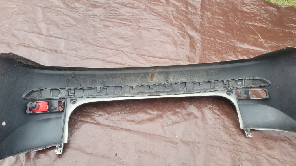 Renault clio 3 универсал бампер задний задний / 155 Оригинал