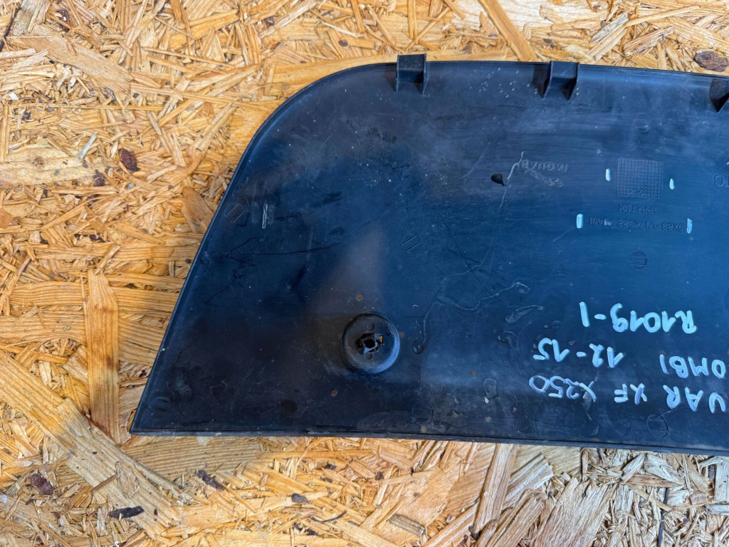 Jaguar xf i 1 x250 12-15 kombi заглушка фаркоп буксировочный задняя задняя Киев