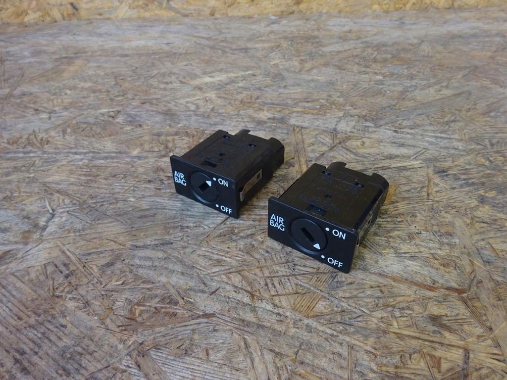 фото №13, Audi q3 8u a4 b8 перемикач вимикач подушка безпеки подушки безпеки пасажира 1k0919237d