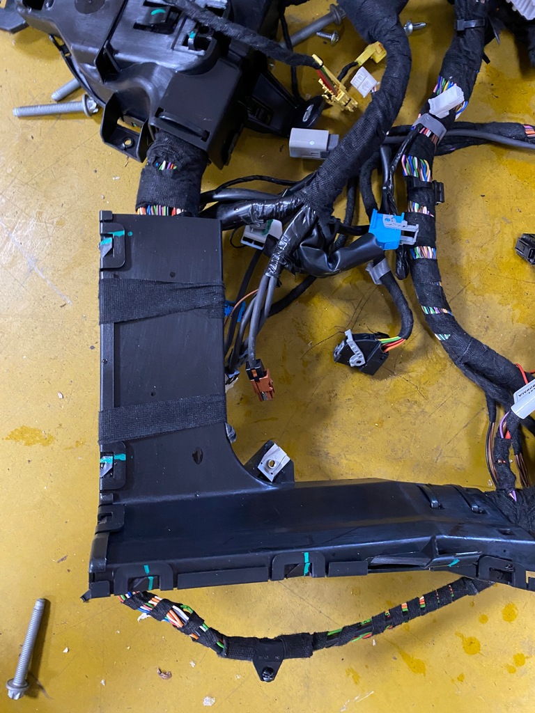 фото №12, Жгут электропроводка предохранители кабины infiniti q30