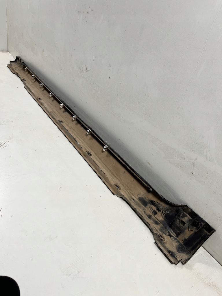 фото №11, Audi a6 c8 4k0 молдинг накладка порог порог правая