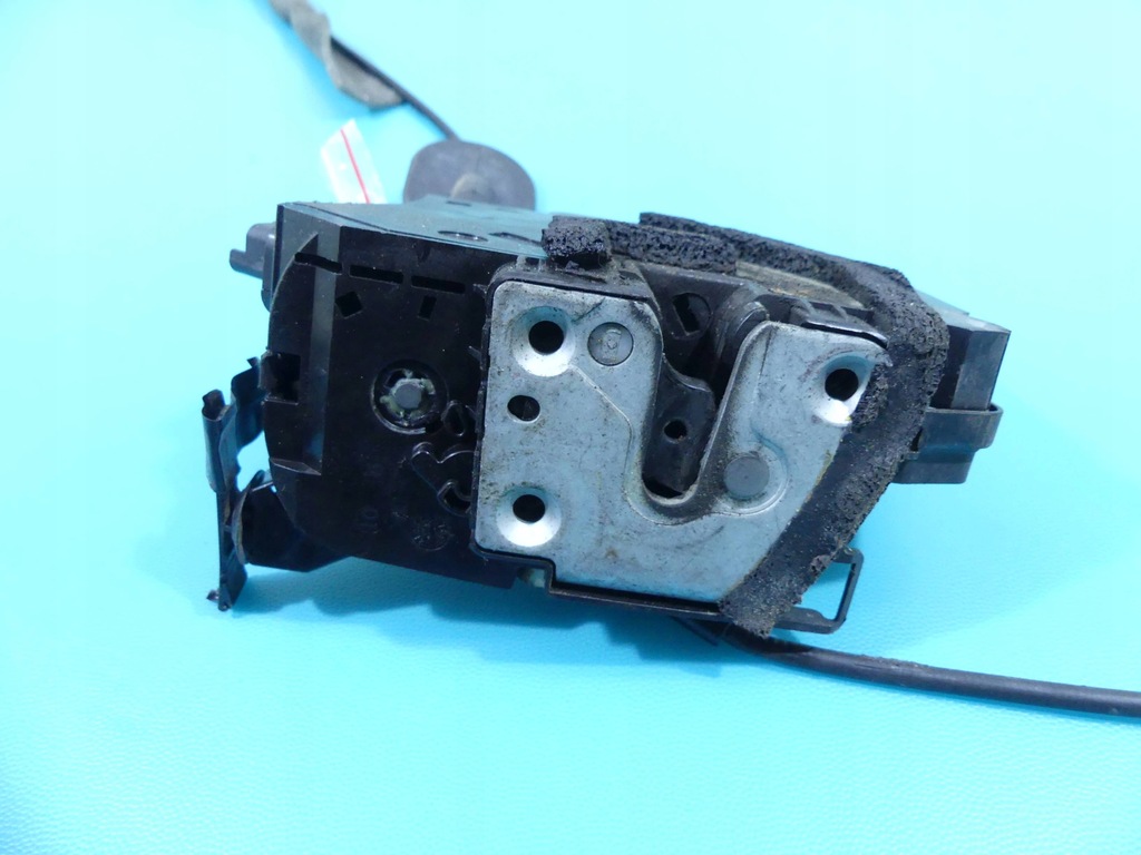 фото №2, Замок перед правый 4pin 805004945r renault clio iv europa