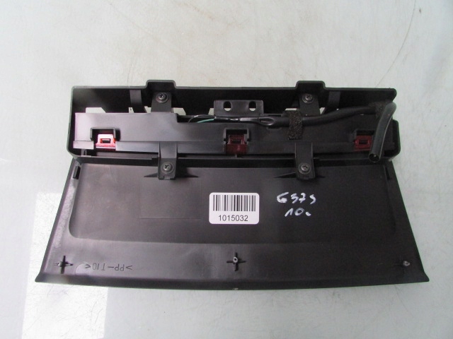 фото №3, G37 coupe 10r свет стоп стоп-сигнал третий задние