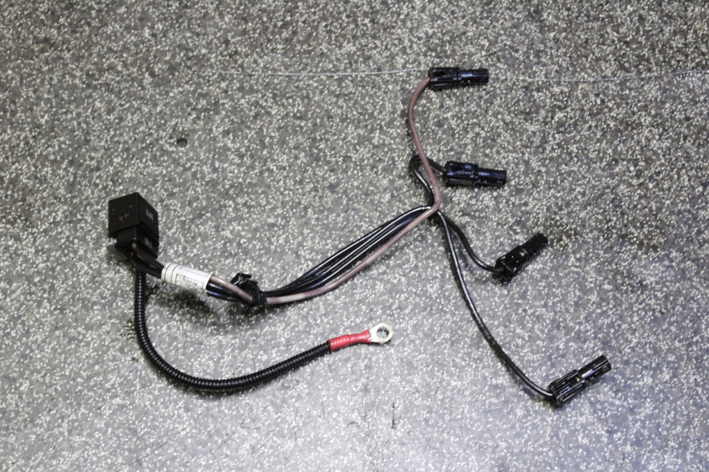 Купити Bmw f10 f30 2.0d n47d20c електропроводка свічка розжарювання