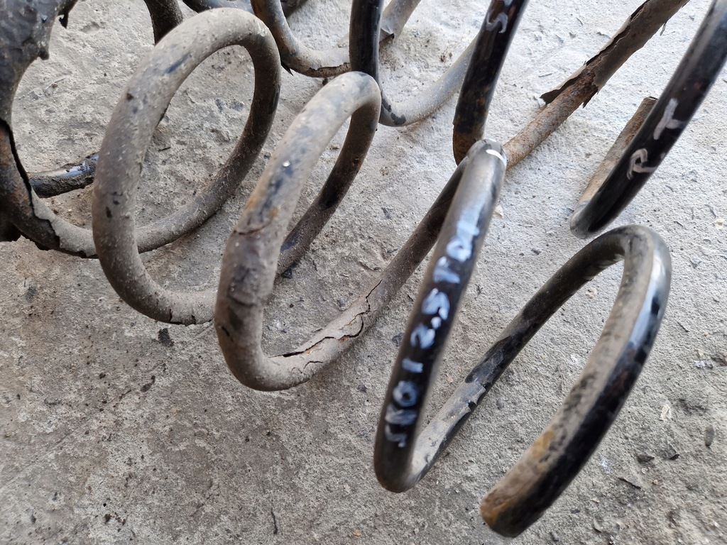 фото №3, Пружина задняя комплект volvo s80 i 2.5 tdi