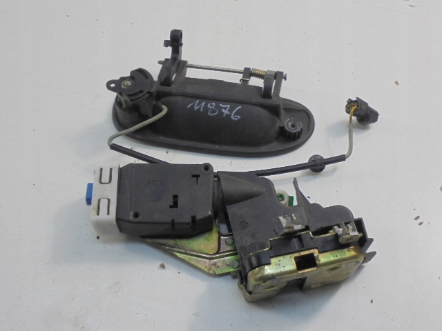 Mitsubishi space star 1 dg 98-02 замок ручка дверь наружная левая перед Доставка