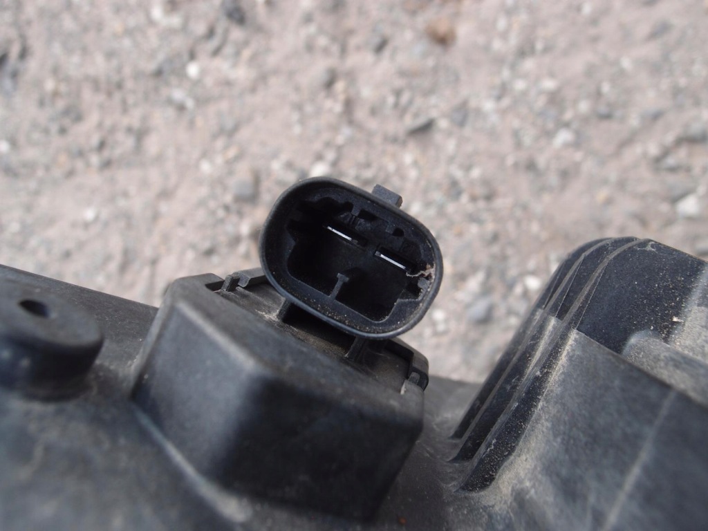 Радіатор води вентилятор комплект  qashqai 2 1.5 dci Зі Шроту