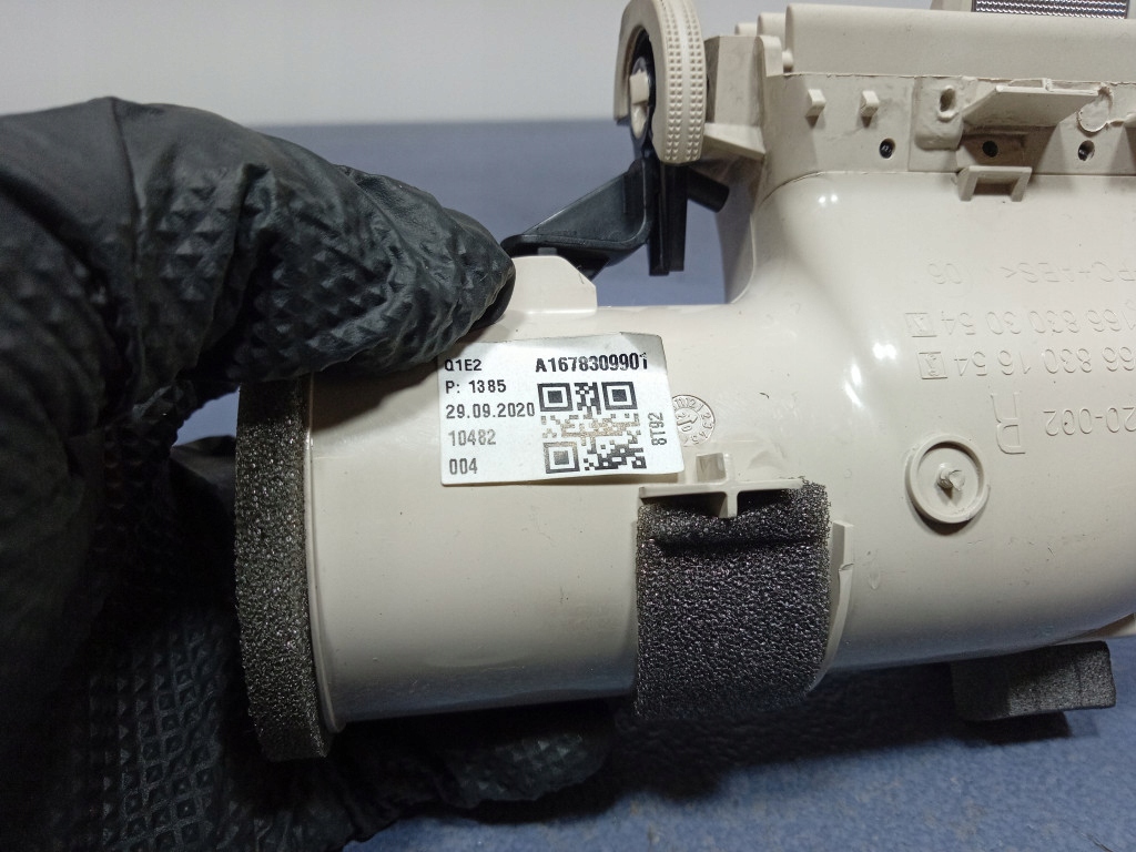 фото №6, Mercedes gls x167 решётка обдув воздуха потолочный правая a1678309901