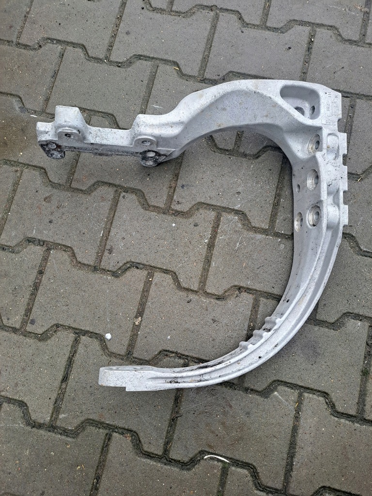 фото №1, Кронштейн кронштейн катализатора volvo fh 4 fm 4 fmx renault gama t