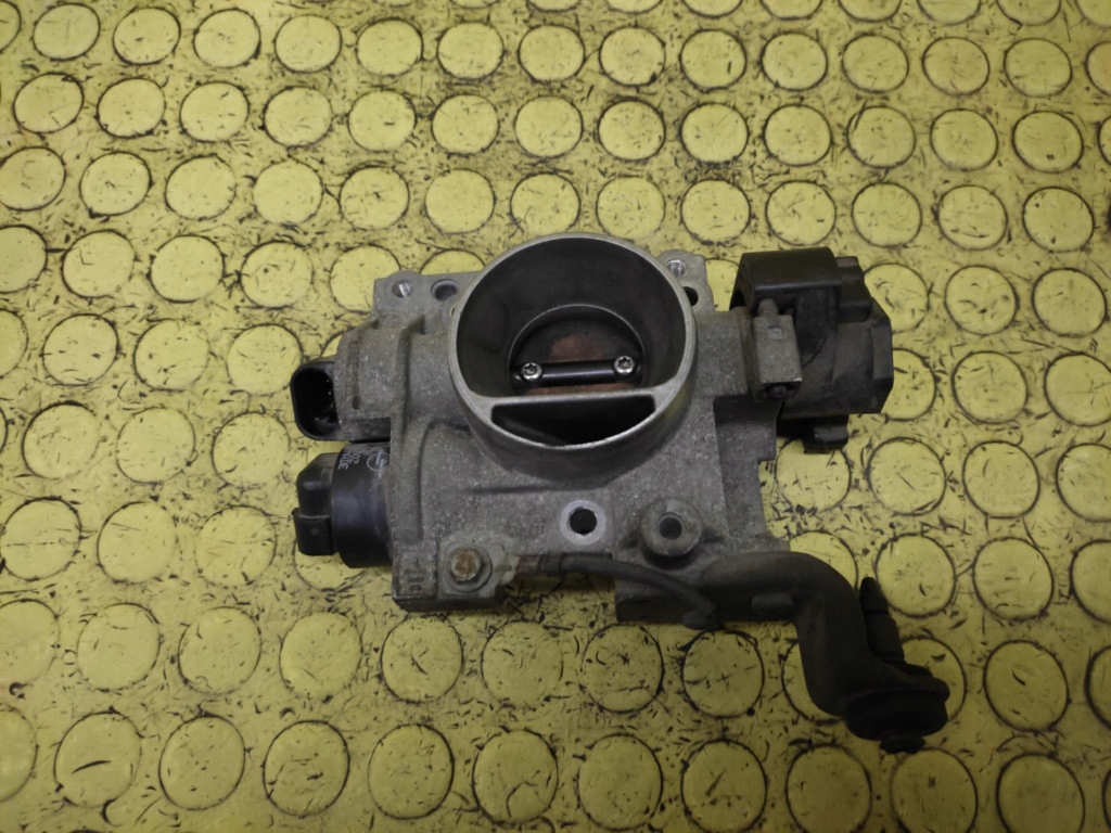 фото №1, Fiat punto ii 1.2 дроссельная заслонка c146