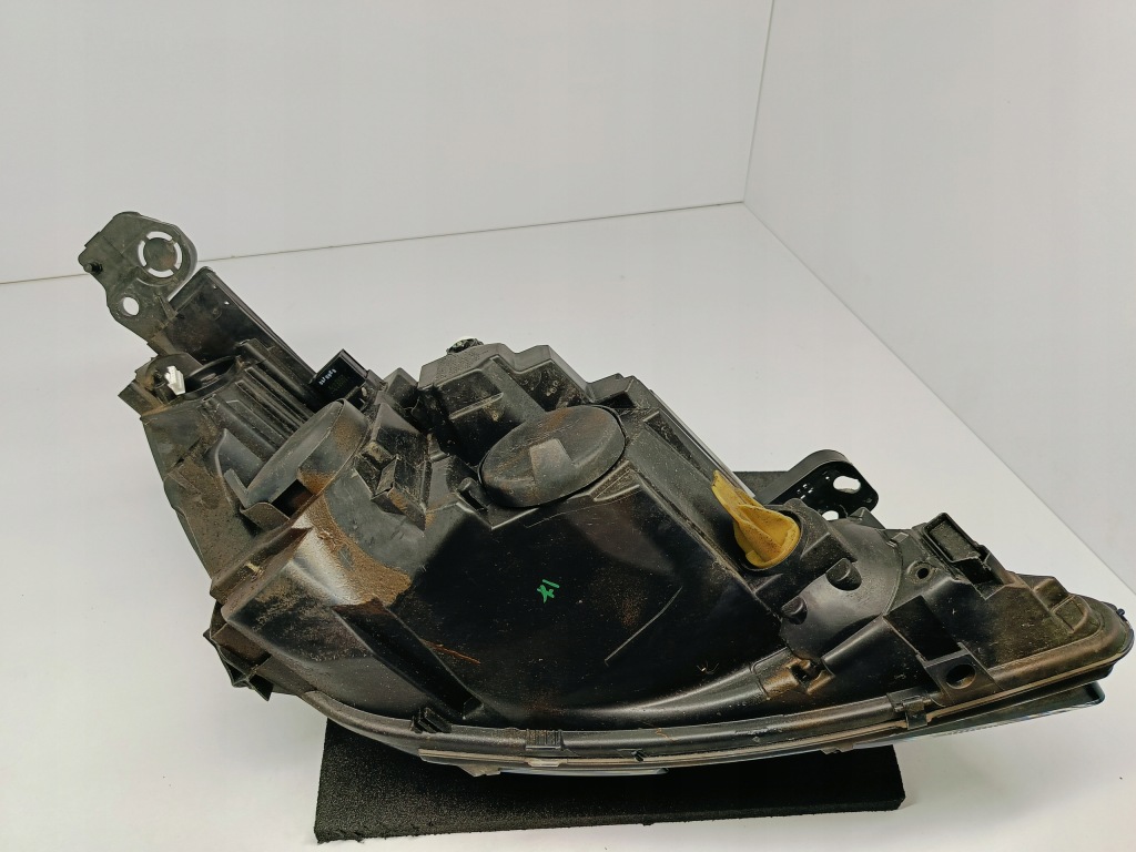 Peugeot 308 ii t9 lift 17-лампа левая перед передняя линза+ led 9816990680 Доставка