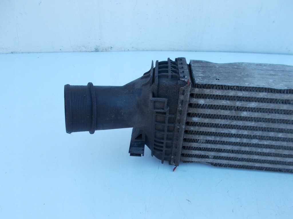 Інтеркулер радіатор audi a4 b8 a5 8t 8k0145805e Зі Шроту