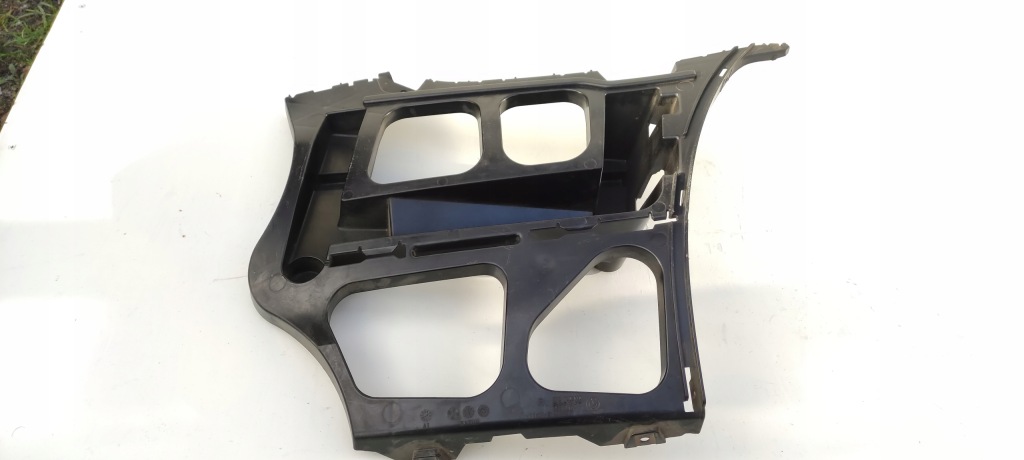 фото №8, Bmw 3 e91 lift kombi напрямна бампера правий лівий задня задній