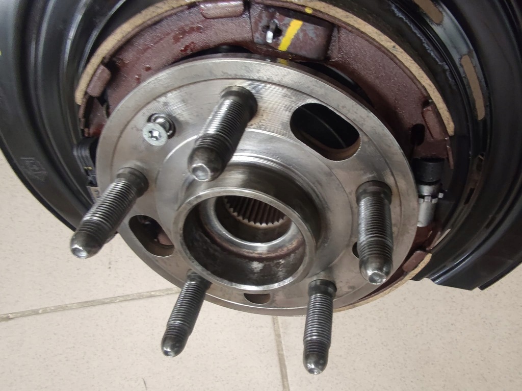 фото №8, Chevrolet camaro задняя правая поворотный кулак 2016+