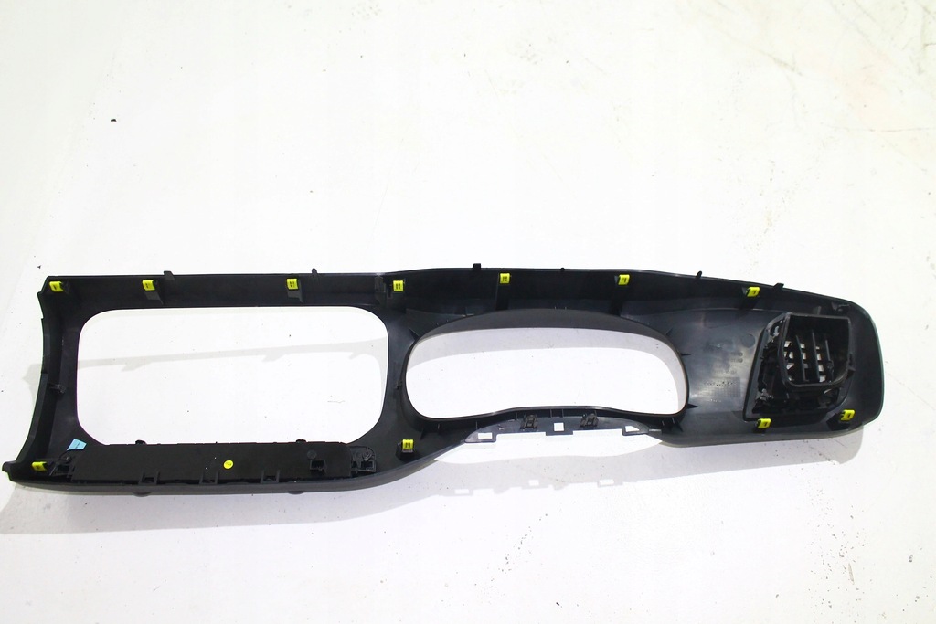 фото №2, Proace jumpy expert iii 16- рамка спидометра защита