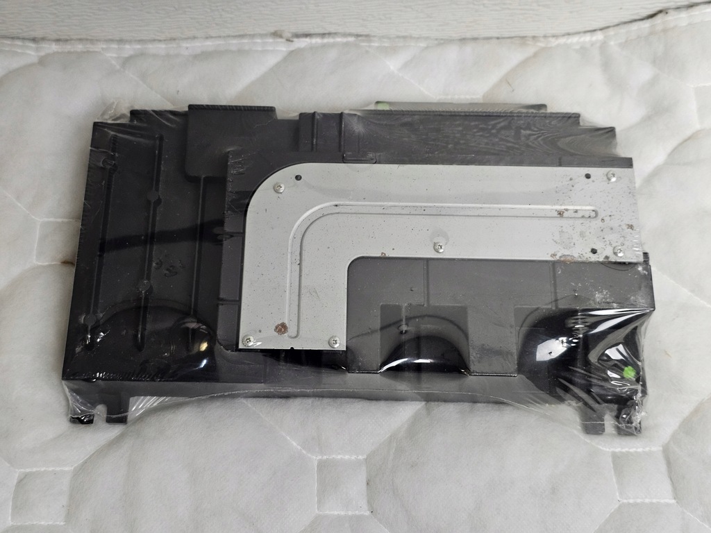 фото №1, Підсилювач радіо аудіо bang olufsen audi a3 8v 8v0035465b