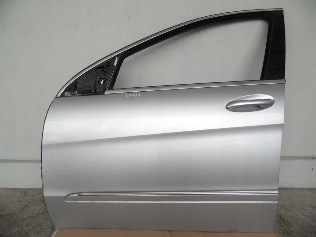 фото №1, Дверь левая перед mercedes w251 r klasa lak 775