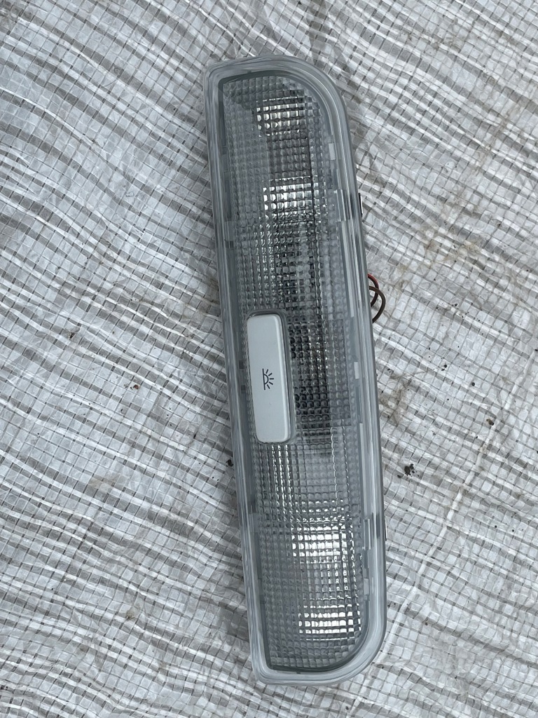 фото №1, Лампа салонная 8p0947111 skoda rapid