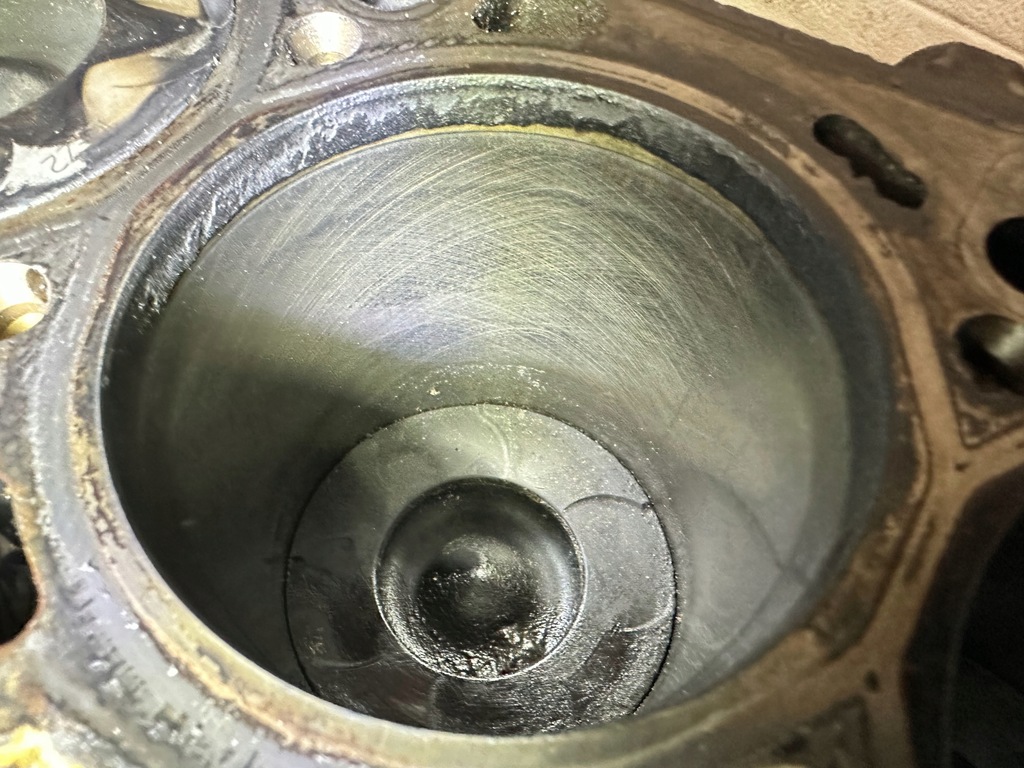 фото №6, Блок двигуна dół wał поршні doblo ii combo 1.6 cdti m-jet euro 6 268a8000