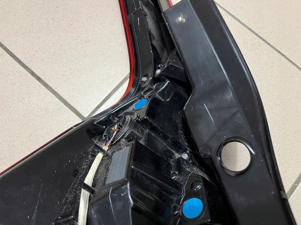 фото №13, Volvo v60 v-60 ii 2 18- led лампа задня задня права