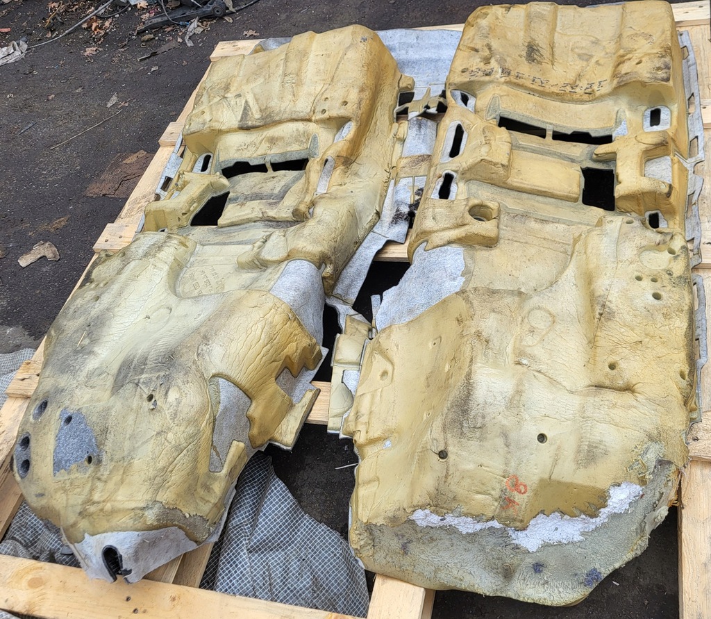 фото №12, Коврик пол обшивка салона audi a4 b8 8k a5 8t оригинальный номер europa