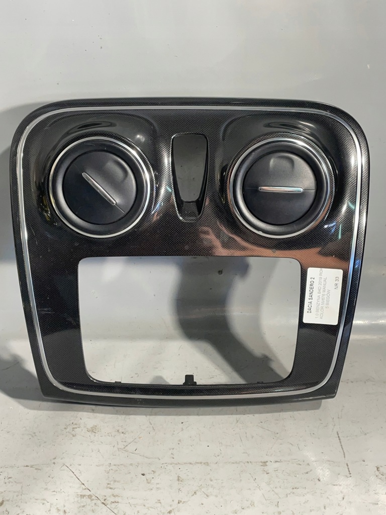 фото №1, Панель рамка dekor панели dacia sandero ii