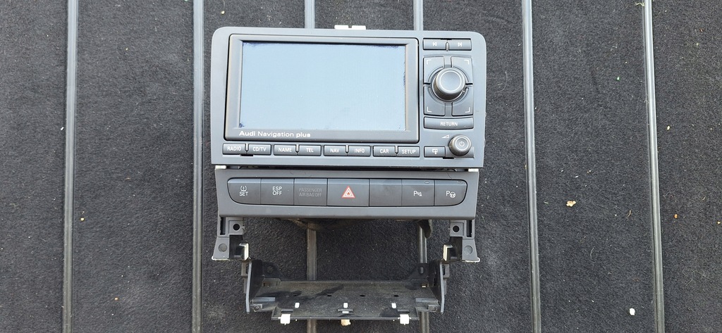 фото №1, Радіо навігація з код kod 2din audi a3 8p рамка корзина 8p0035192m